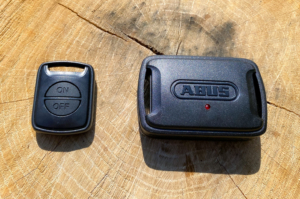Alarme pour vélo / trottinette électrique - ABUS Alarmbox avec télécommande – Image 4